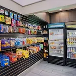 La Quinta Inn & Suites By Wyndham Norfolk