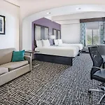 La Quinta Inn & Suites By Wyndham Norfolk